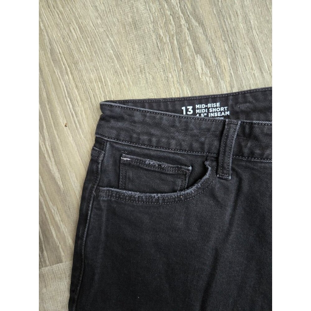 Arizona jean co midi short mid rise black record. Size 13 - Picture 6 of 8